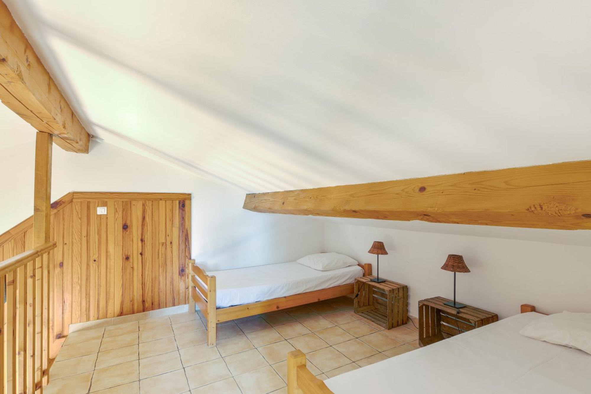La Rose Des Vents & Spa - Gite La Parenthese Neoules Exterior photo