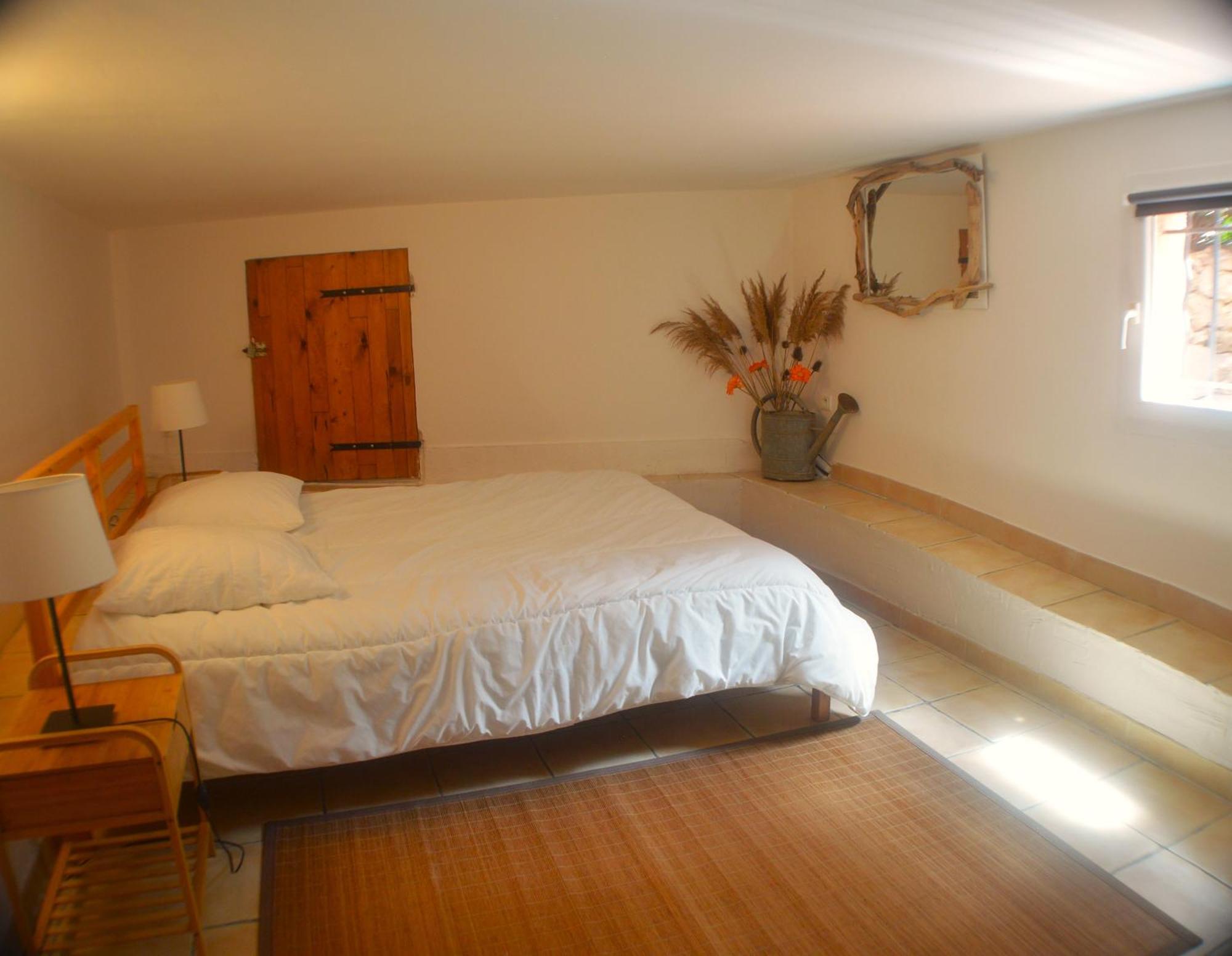 La Rose Des Vents & Spa - Gite La Parenthese Neoules Exterior photo