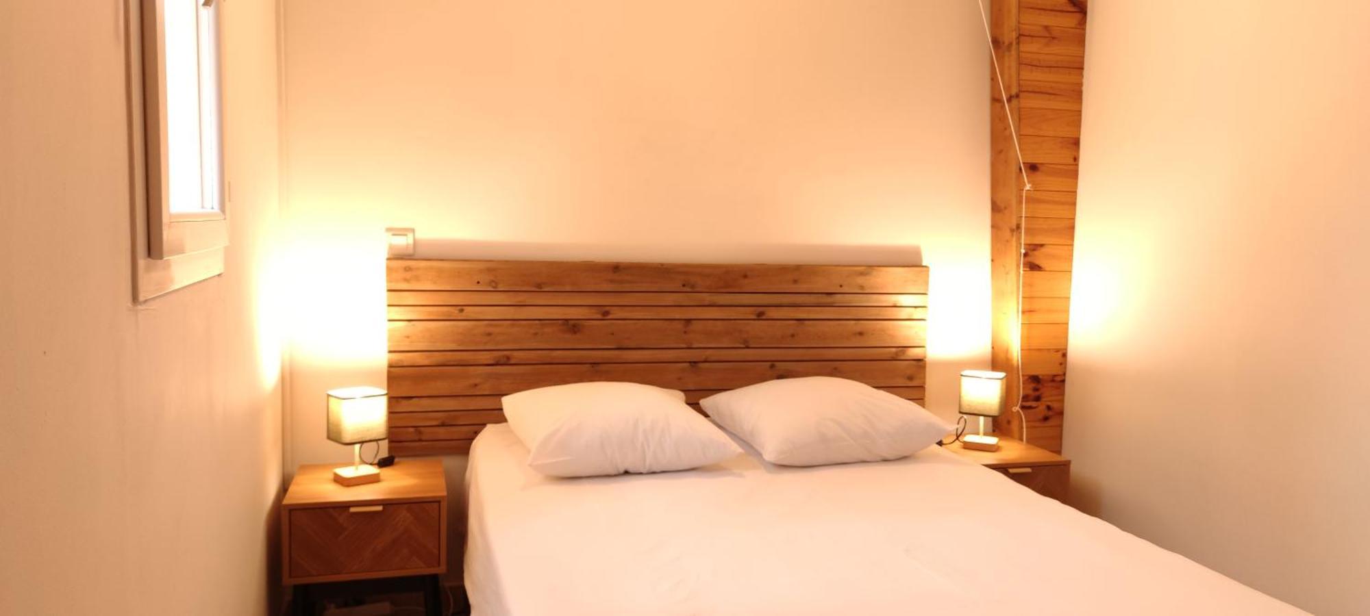 La Rose Des Vents & Spa - Gite La Parenthese Neoules Exterior photo